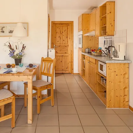 Reihenhaus, 35 Qm, 1 Schlafzimmer *